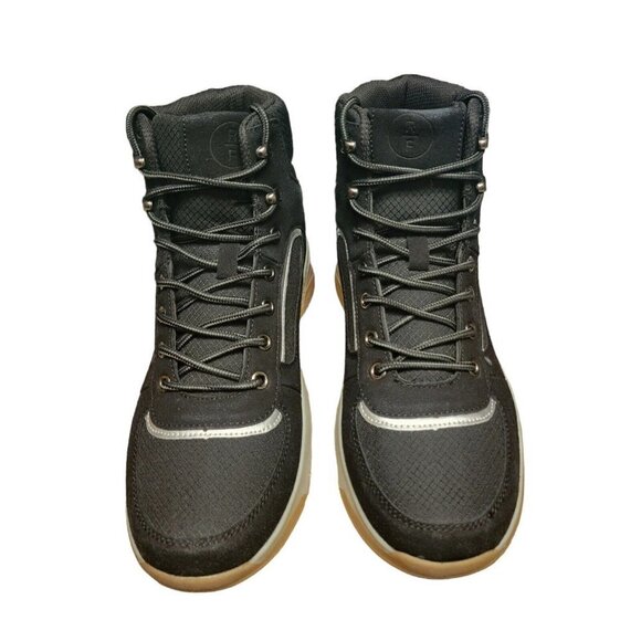 RESERVED Footwear RF1164 Men's.  Size 9. New With Tags $118 - Picture 1 of 8